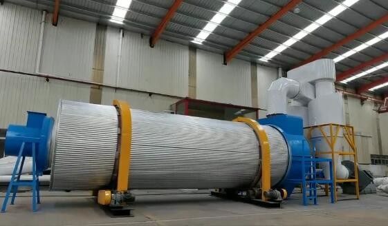 Thiết bị làm khô sinh khối bụi cưa cho nhà máy hạt 4 Mức khô 5 Tùy chọn nhiệt độ